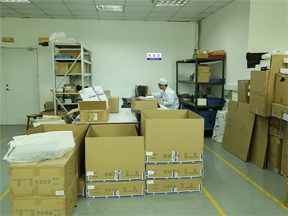 蓝炬成品包装区