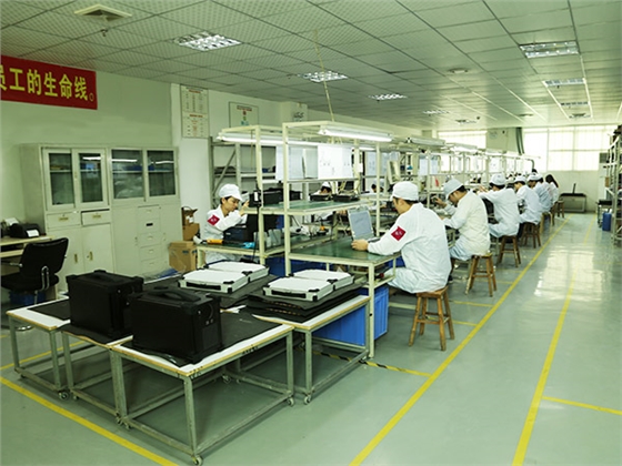 蓝炬生产车间