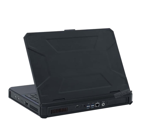 15.6寸工业三防半加固笔记本电脑I7-8700T/12700T可扩展PCIeX16半高卡（护盾X15D）